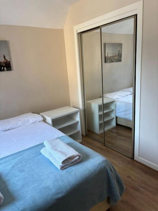 Quiet For Upto 4 People Apartment