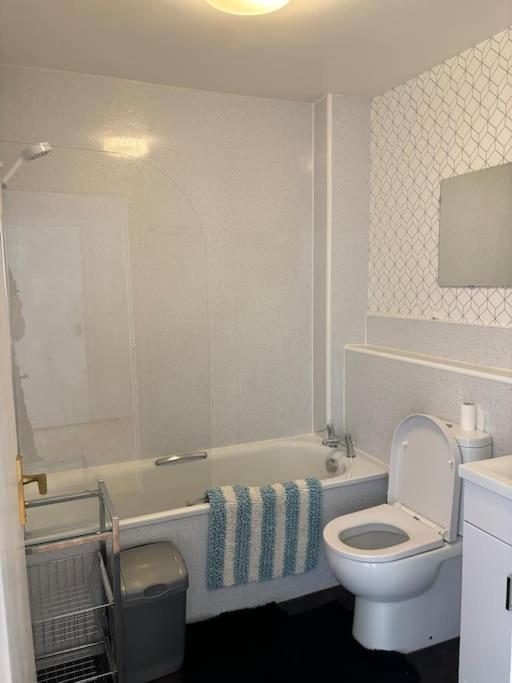 Quiet For Upto 4 People Apartment