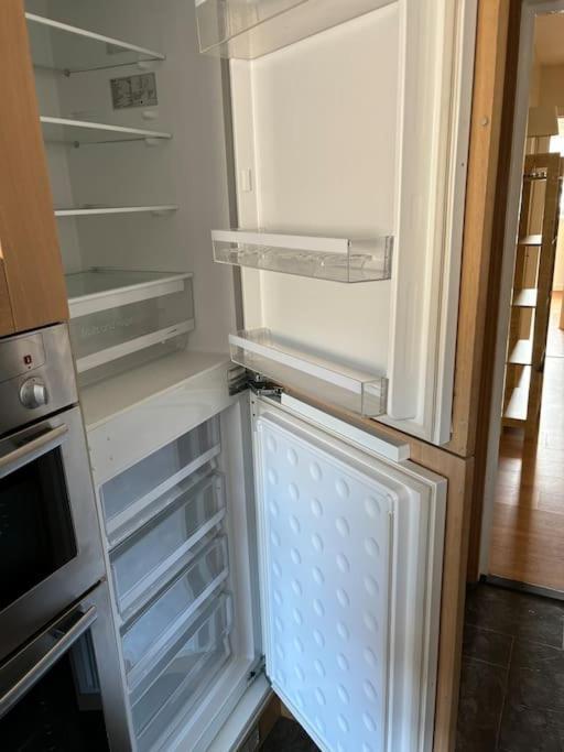Quiet For Upto 4 People Apartment Edinburgh